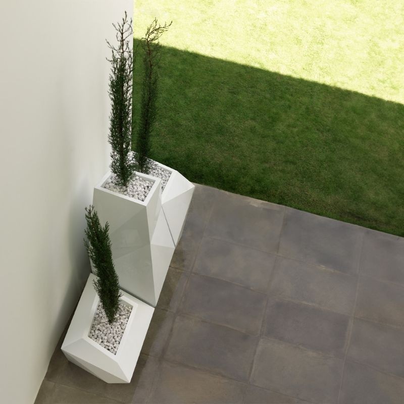 gallery-item
