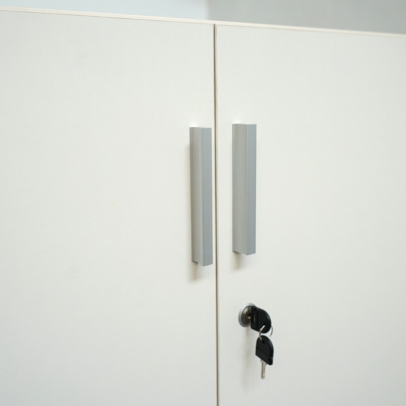 gallery-item