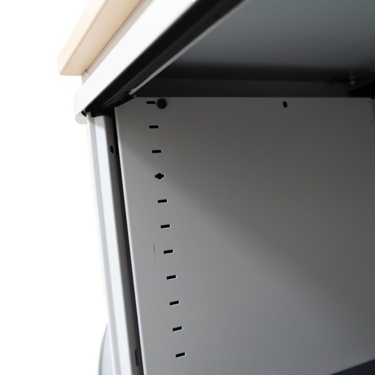 gallery-item