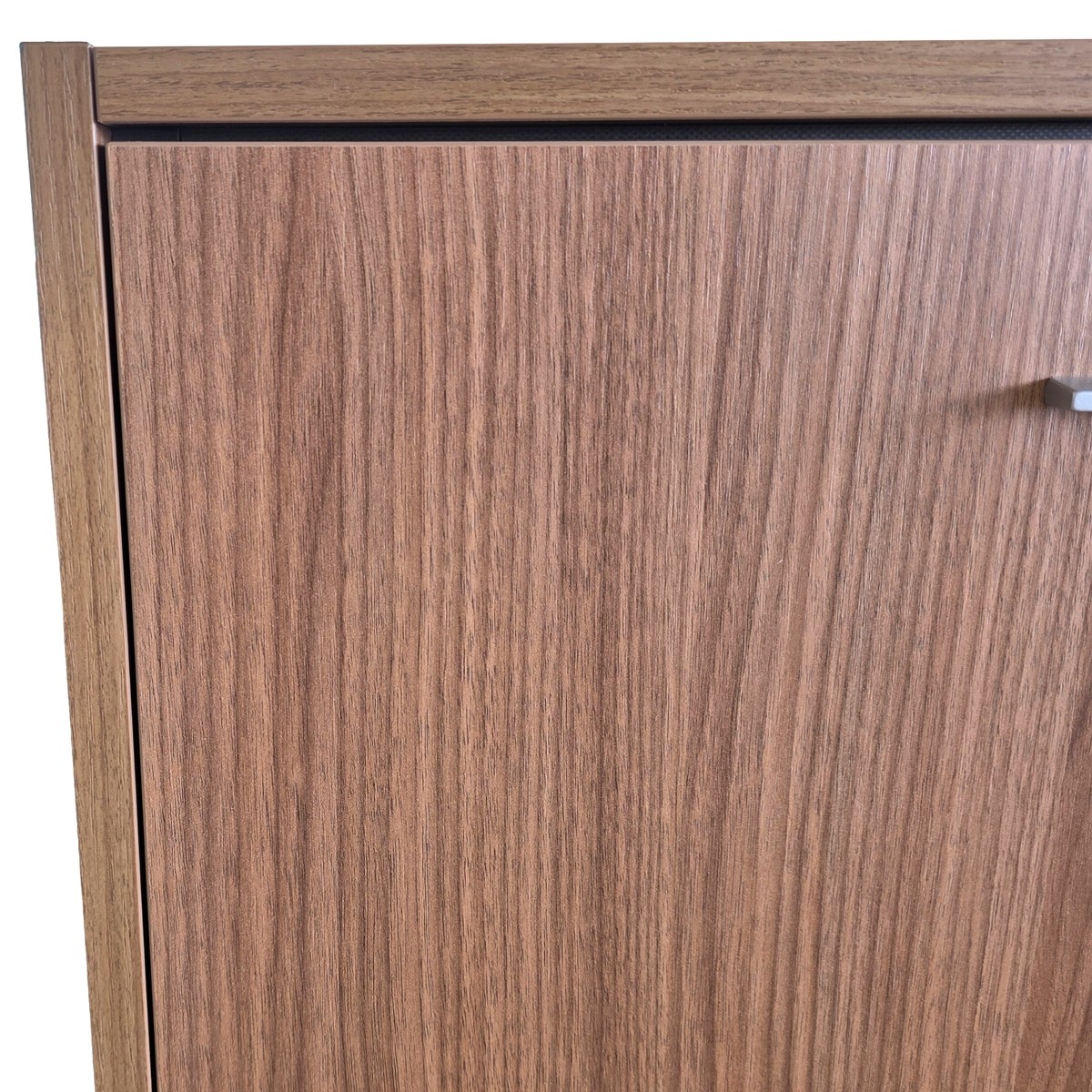 gallery-item