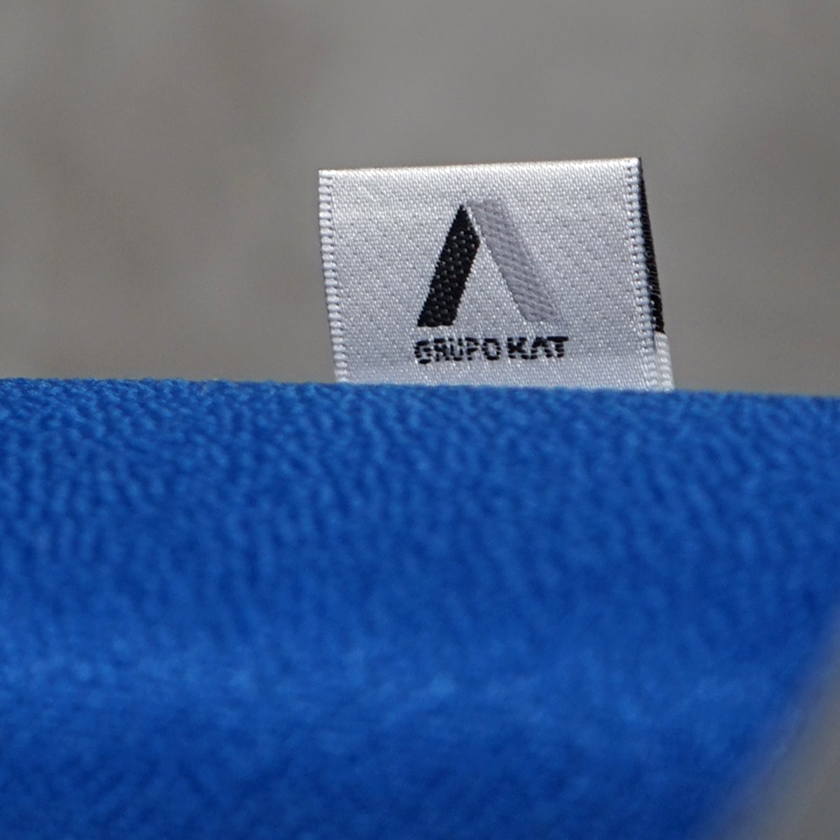 gallery-item