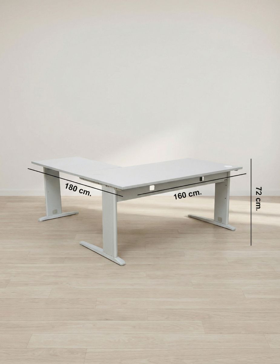 gallery-item