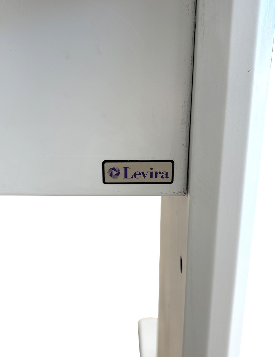 gallery-item