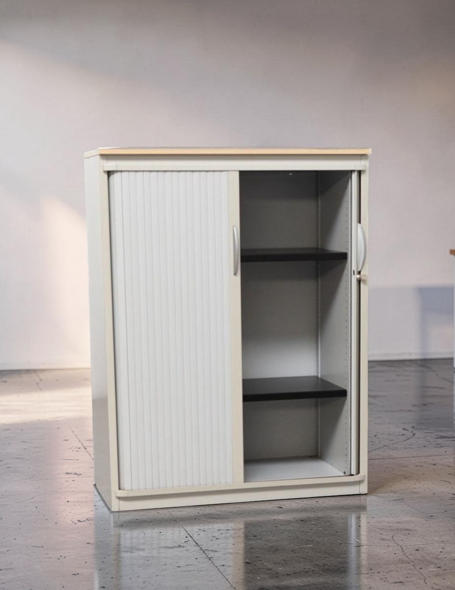 gallery-item