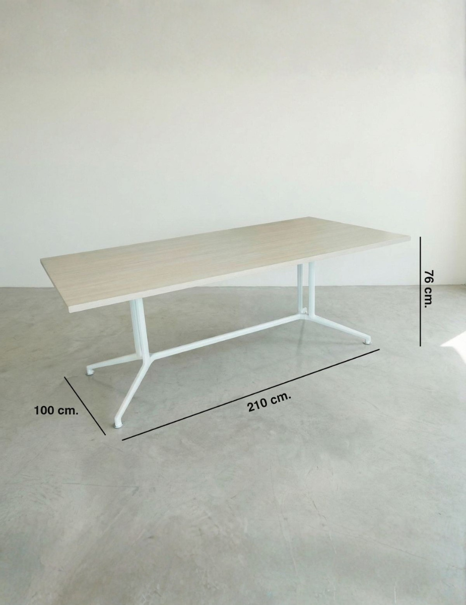 gallery-item
