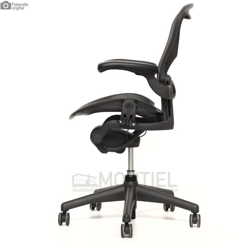 gallery-item