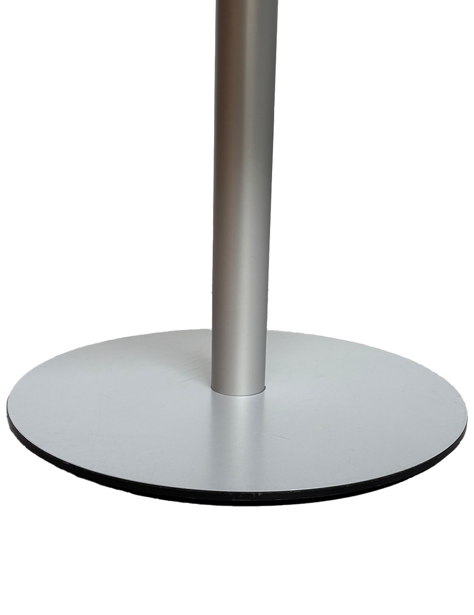 gallery-item
