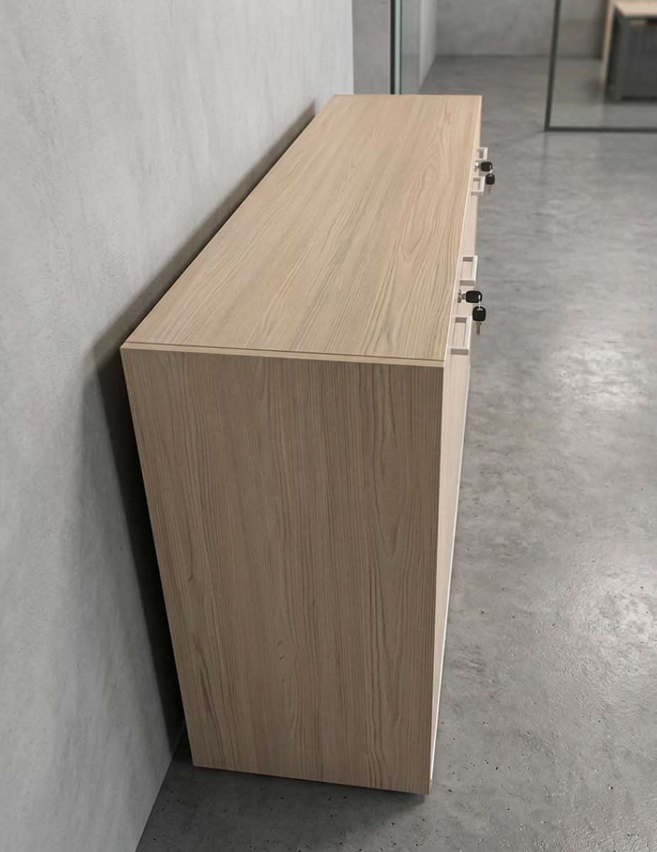 gallery-item