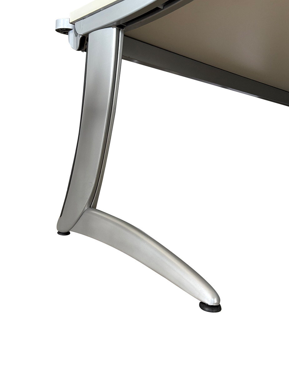 gallery-item