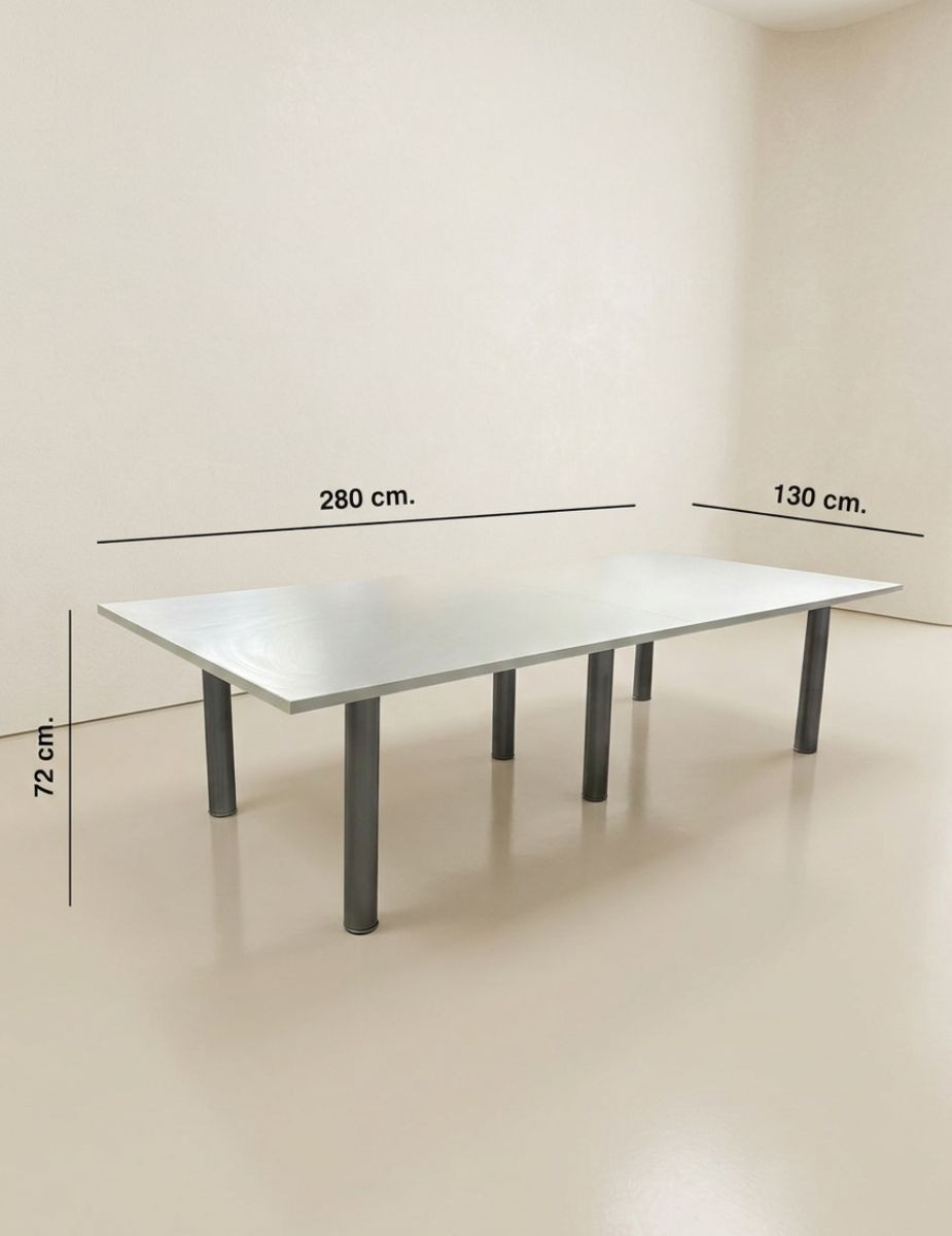 gallery-item