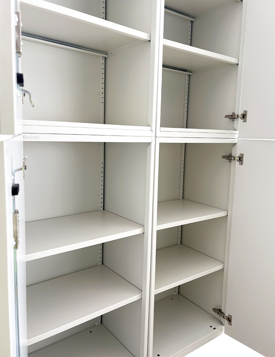 gallery-item