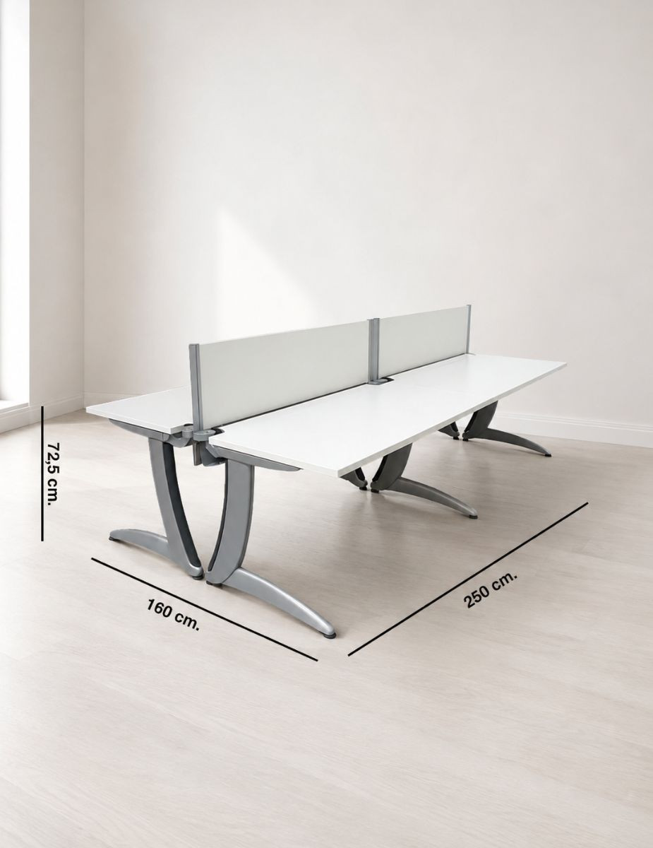 gallery-item