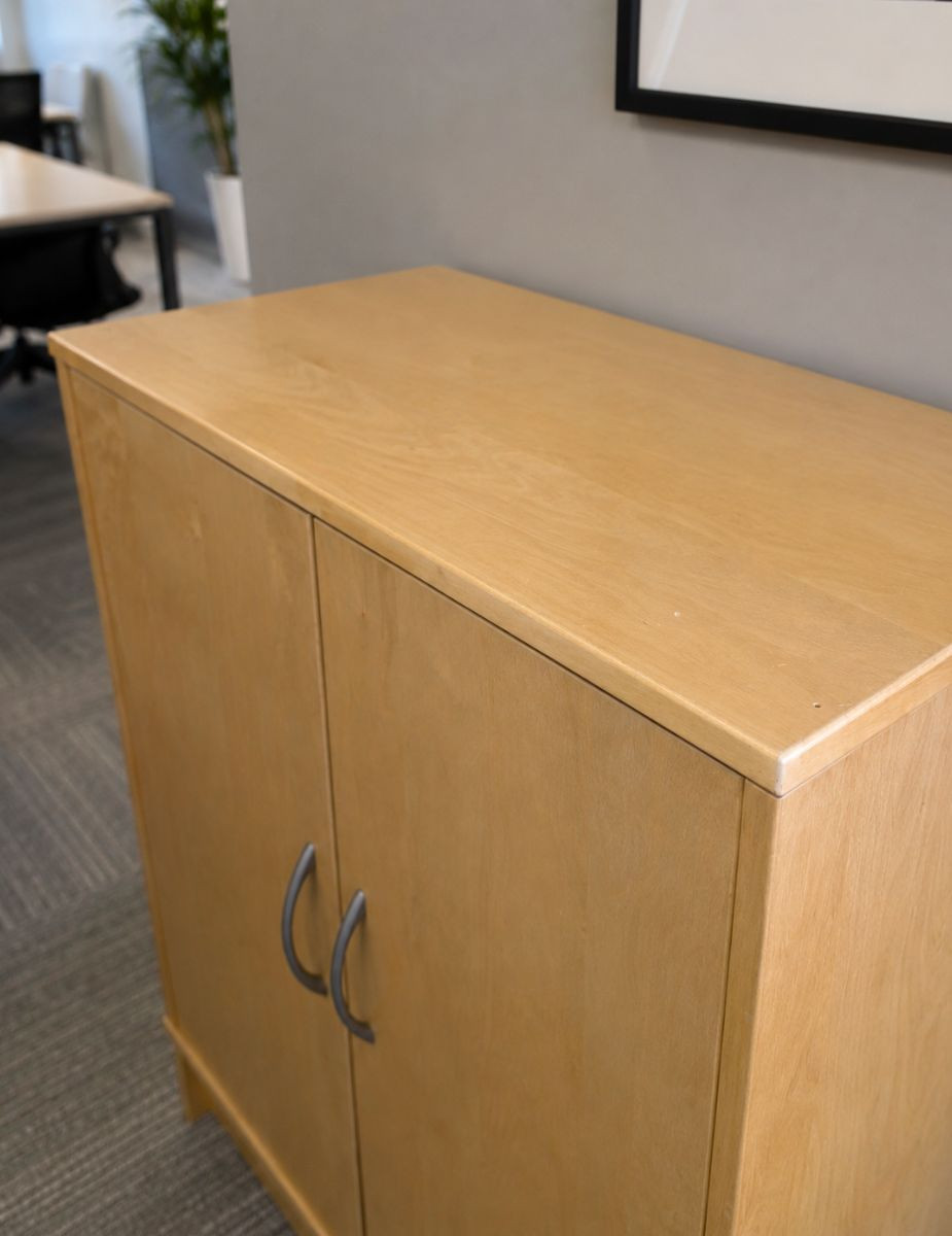 gallery-item