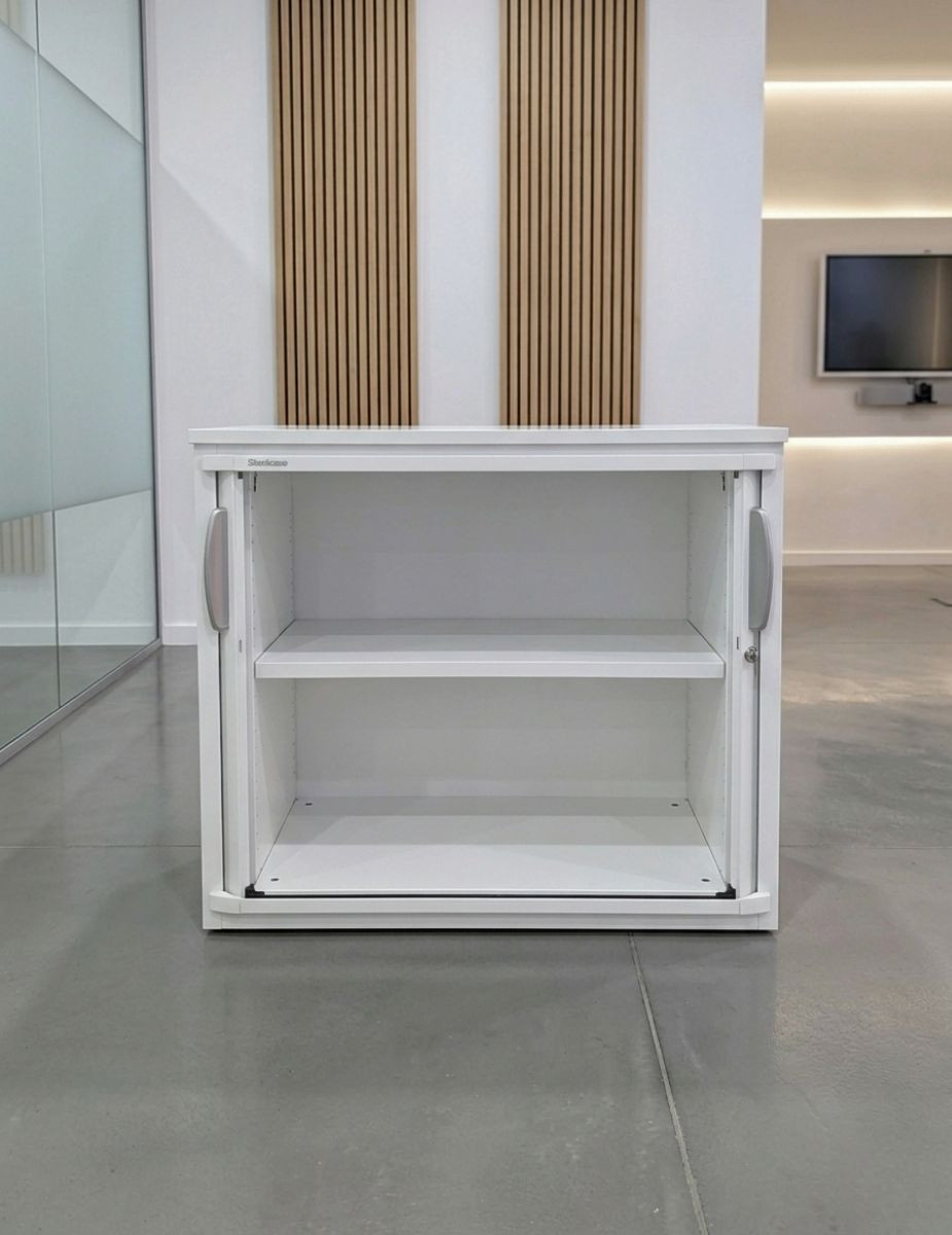 gallery-item