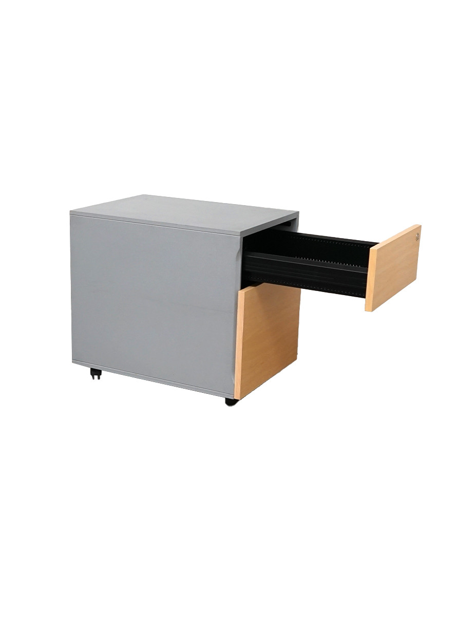 gallery-item