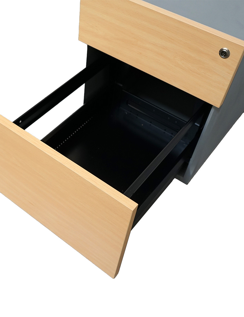 gallery-item