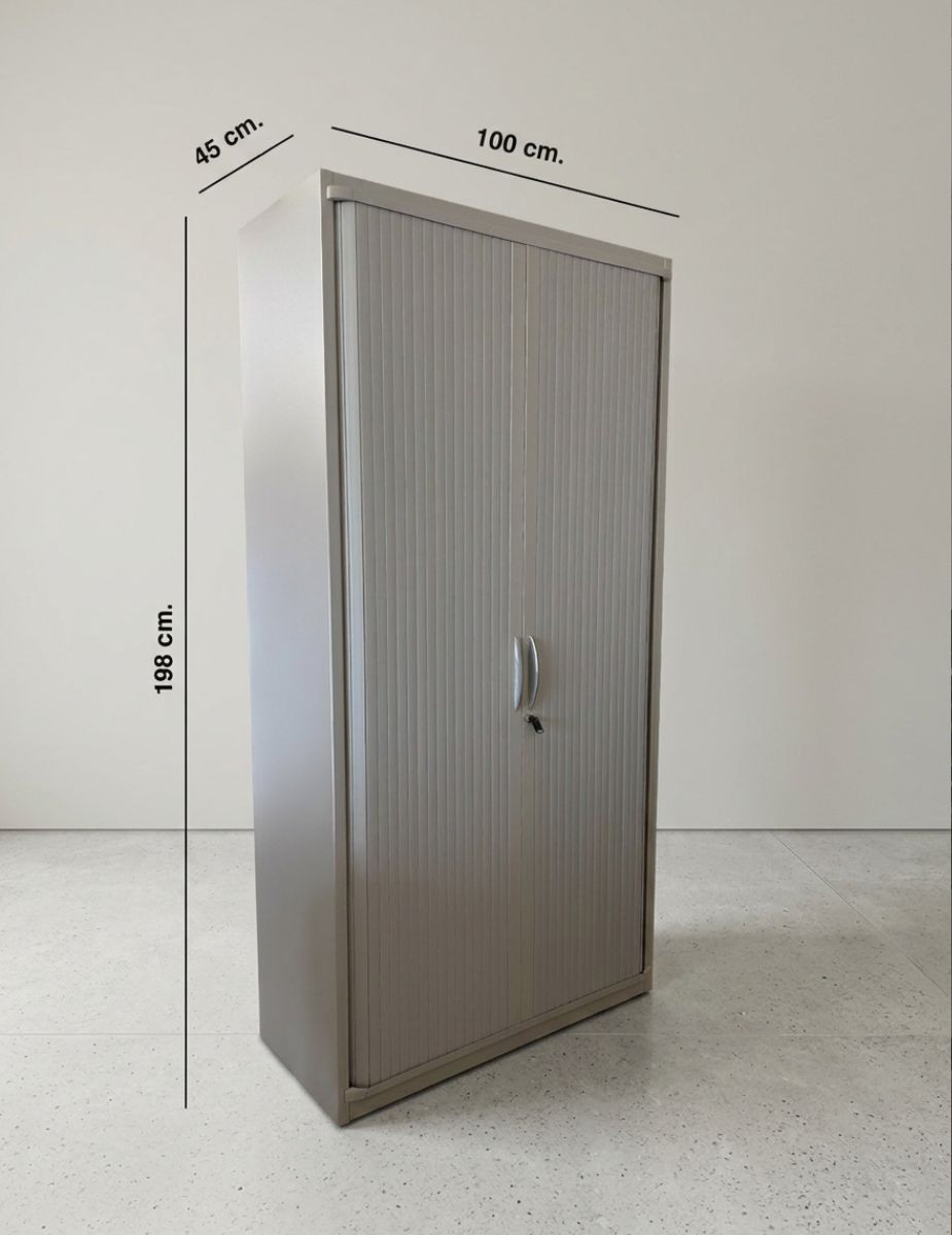 gallery-item