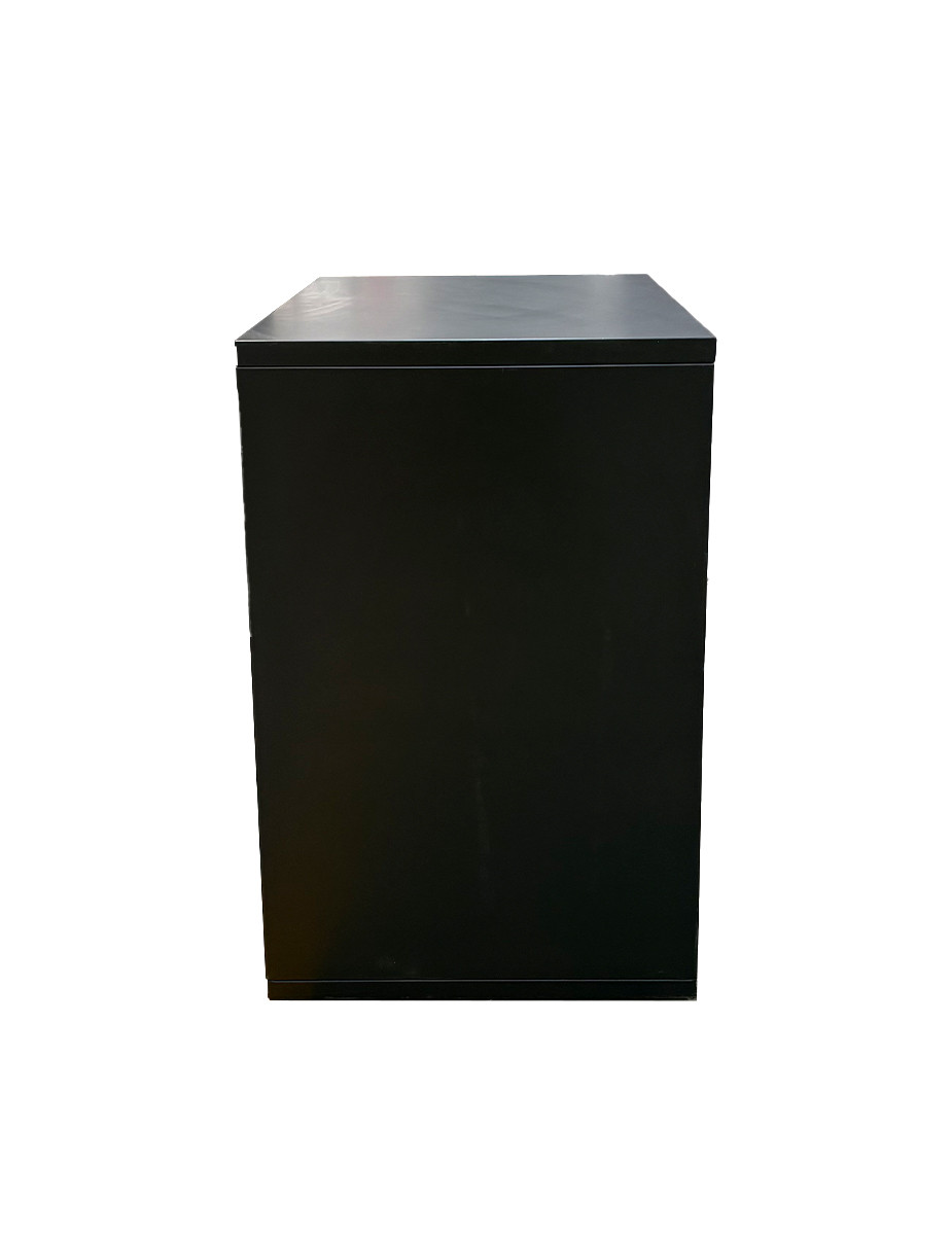 gallery-item