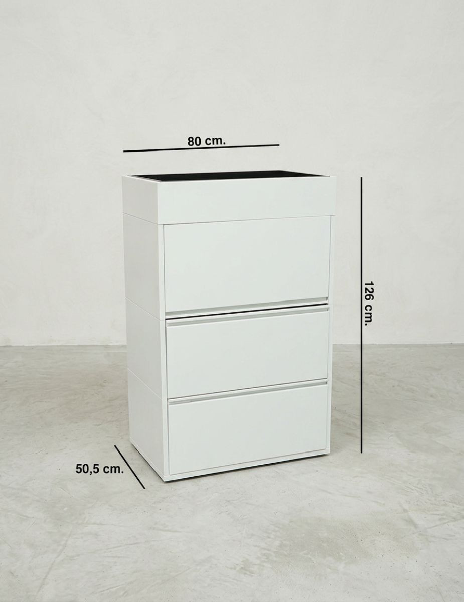 gallery-item