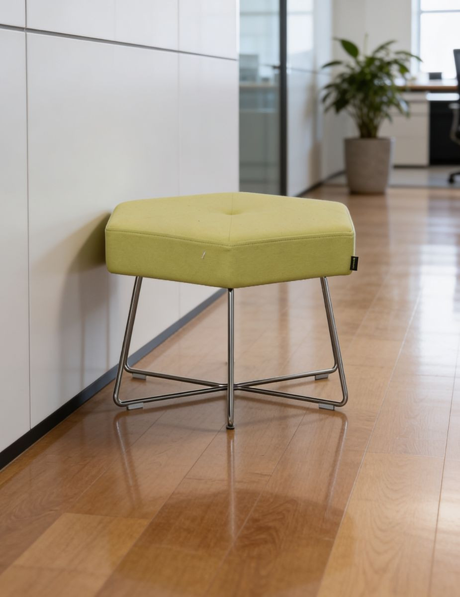 gallery-item