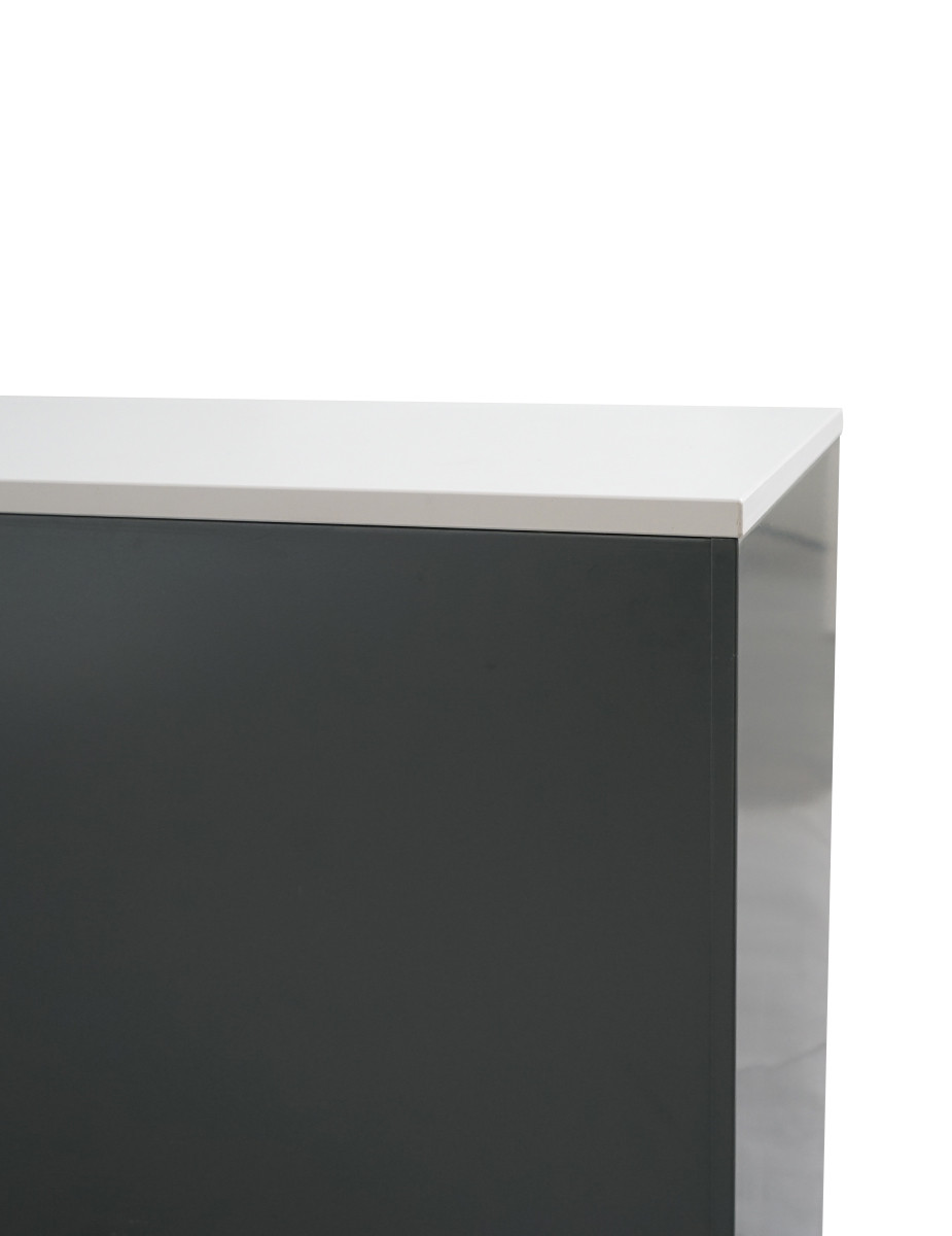 gallery-item