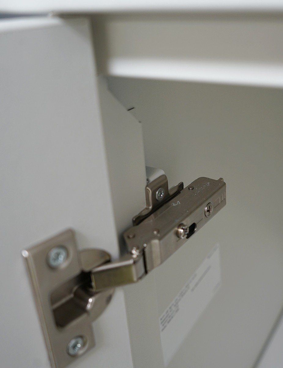 gallery-item