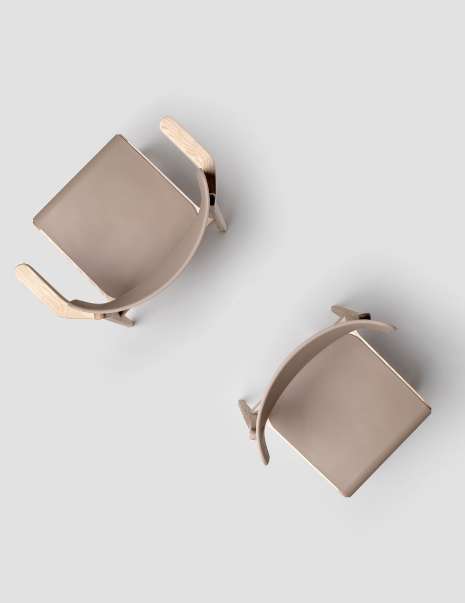 gallery-item