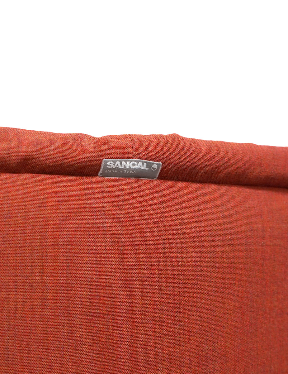 gallery-item