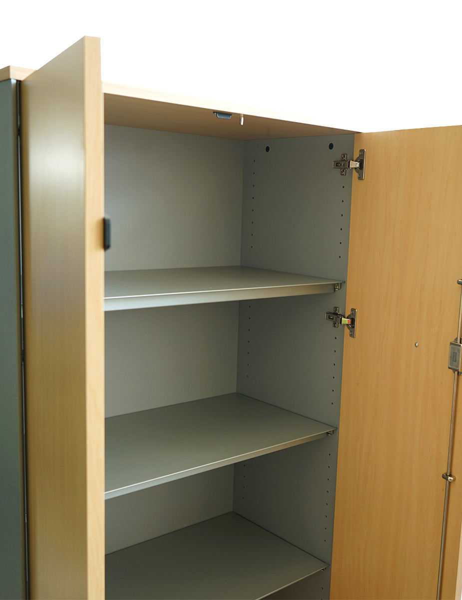 gallery-item