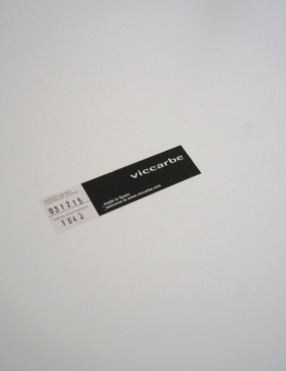 gallery-item