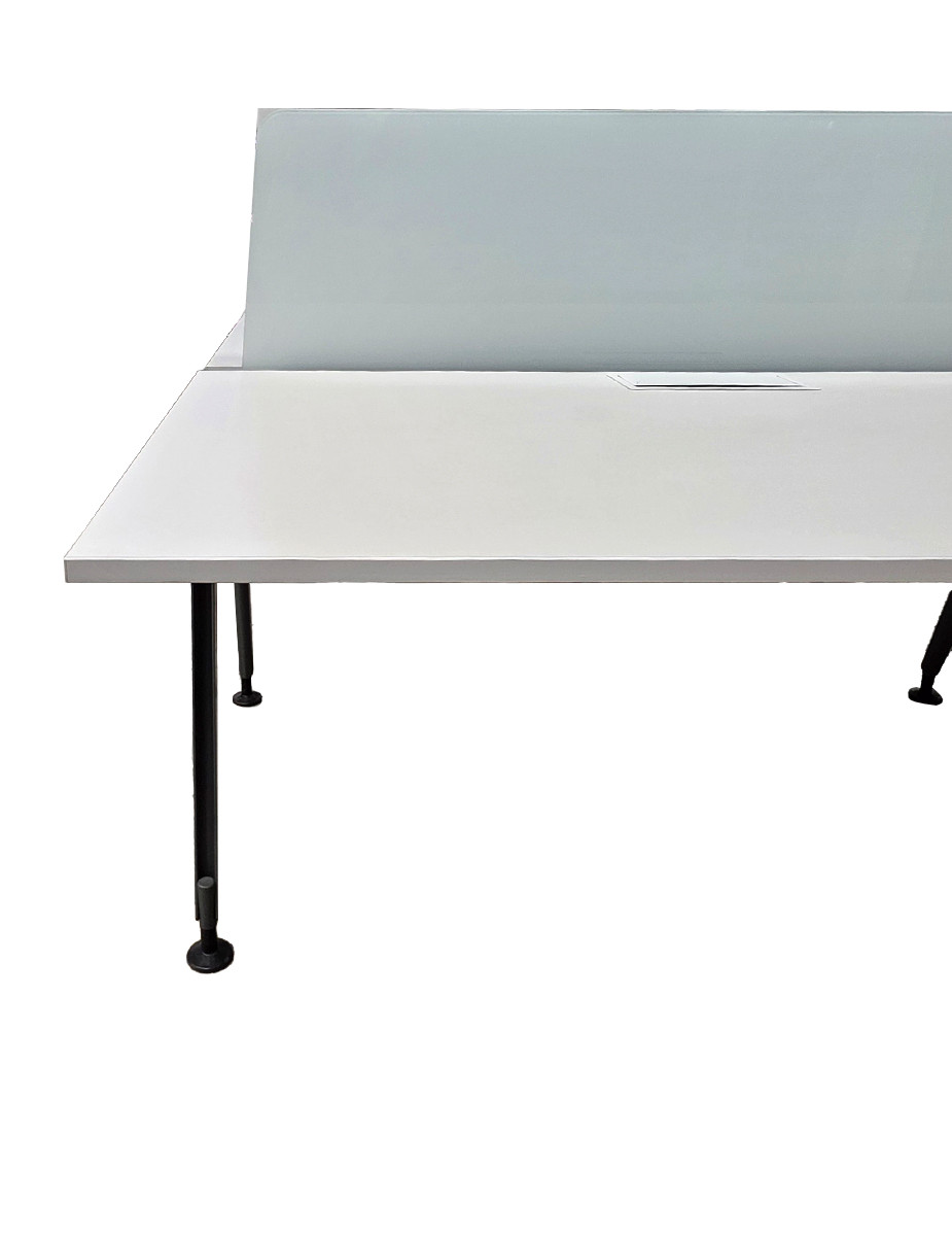 gallery-item