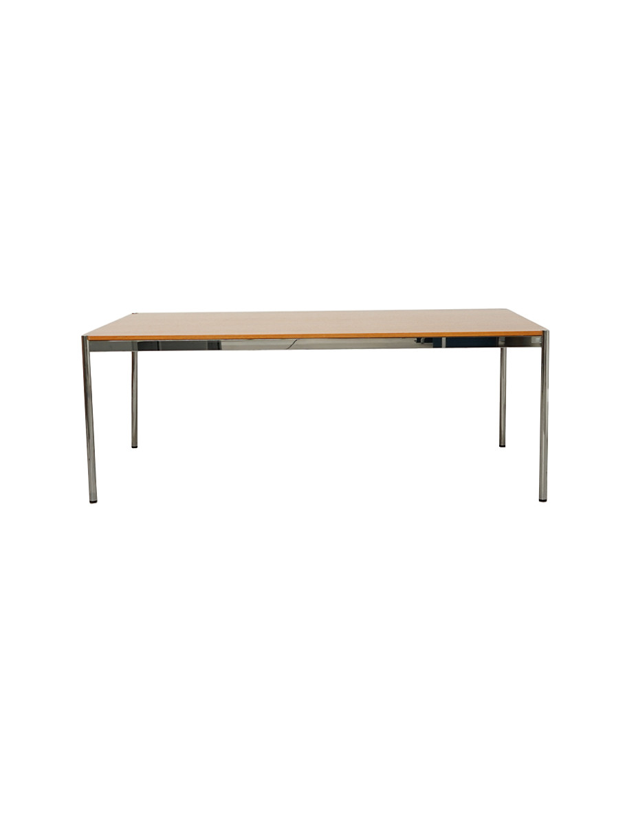 gallery-item