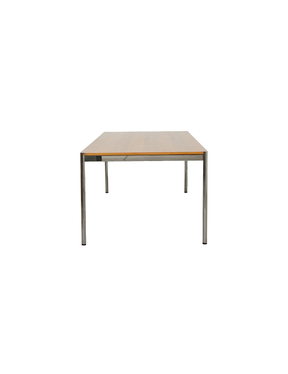 gallery-item