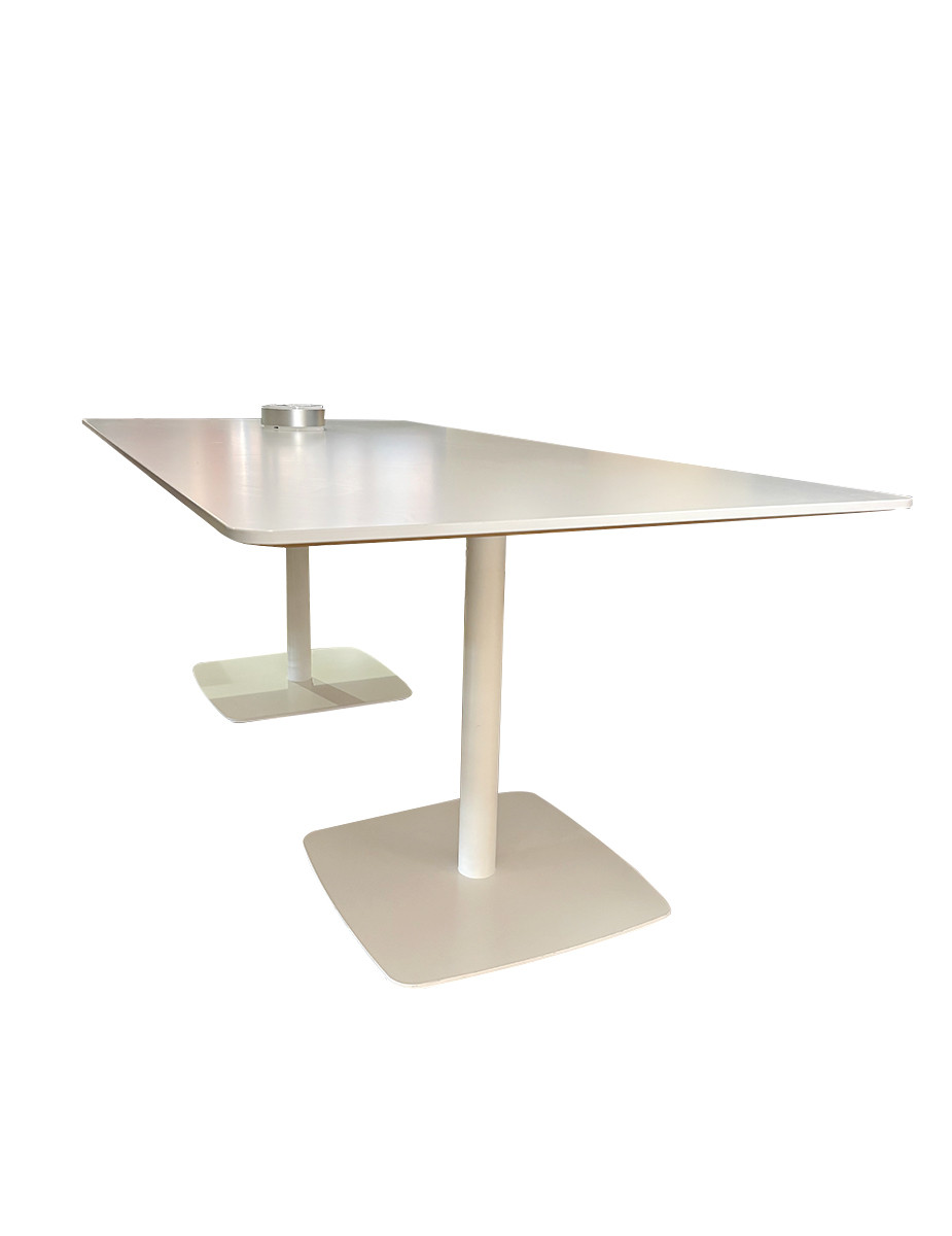 gallery-item