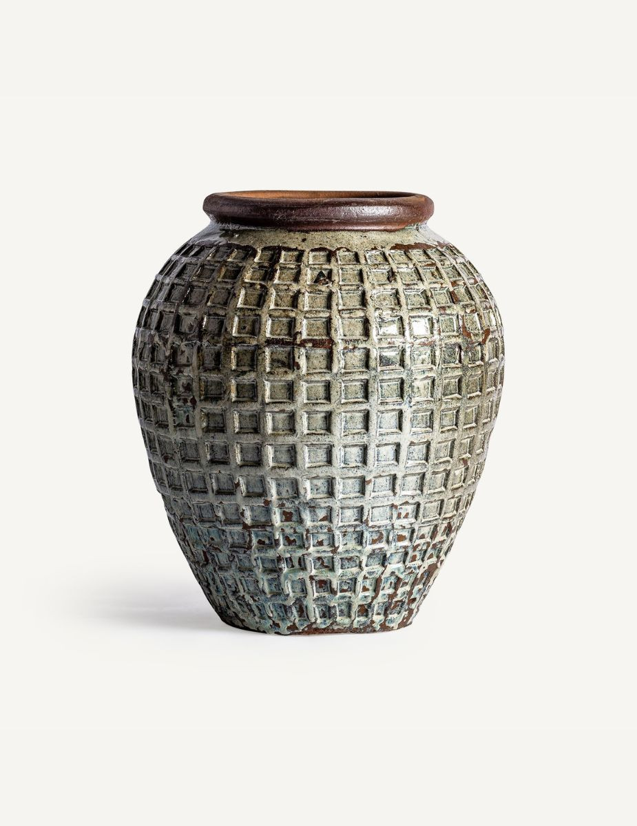 gallery-item