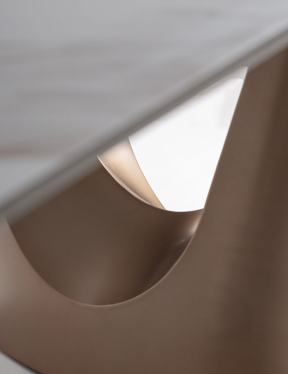 gallery-item