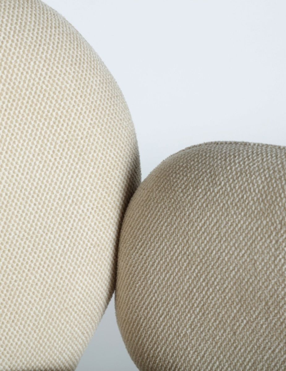 gallery-item
