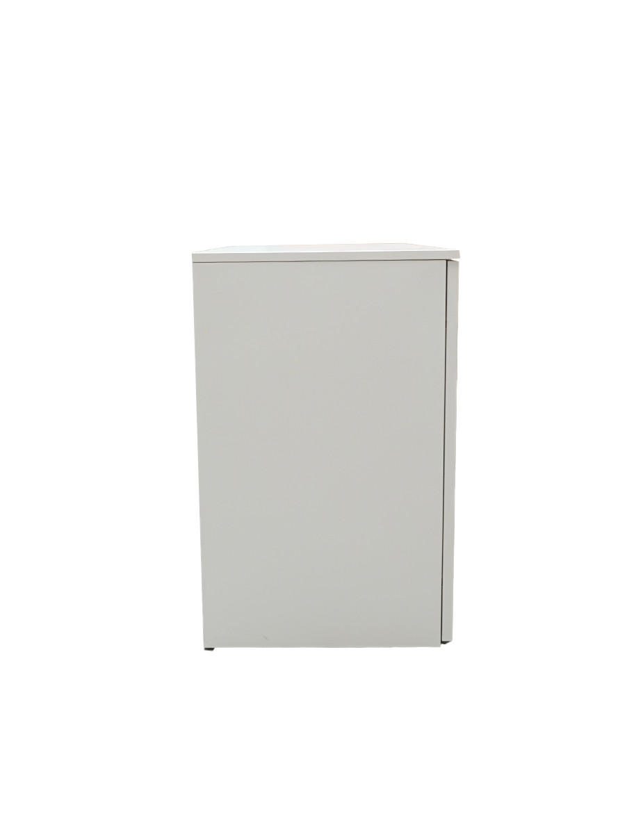 gallery-item