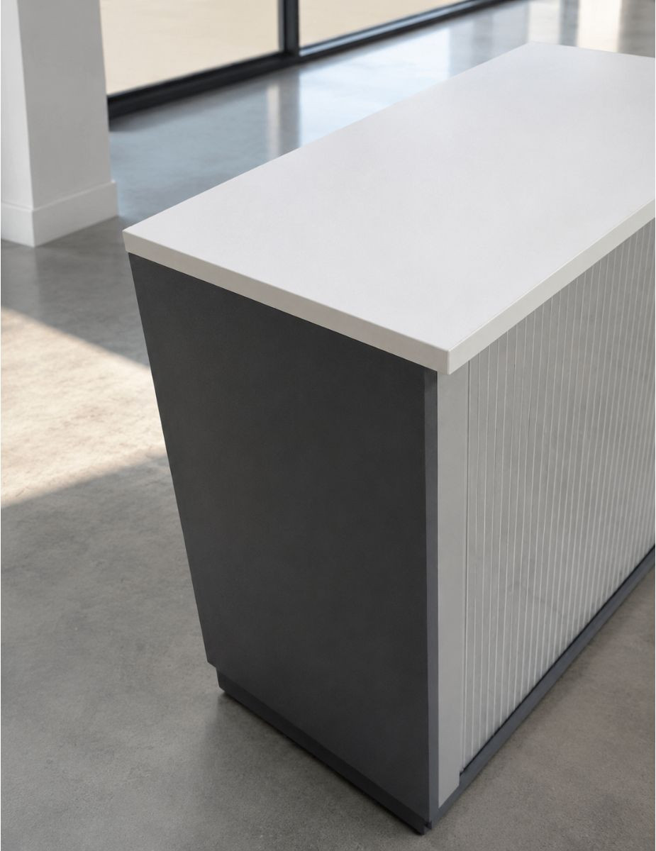 gallery-item