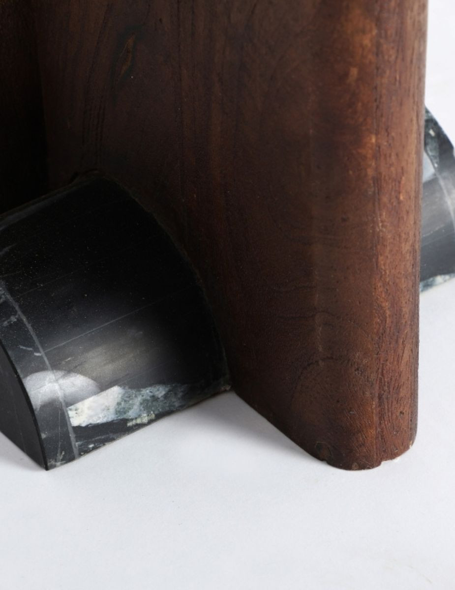gallery-item