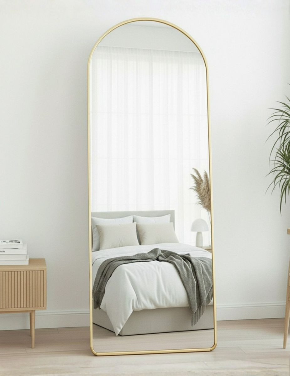 gallery-item