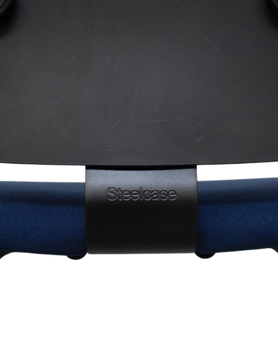 gallery-item