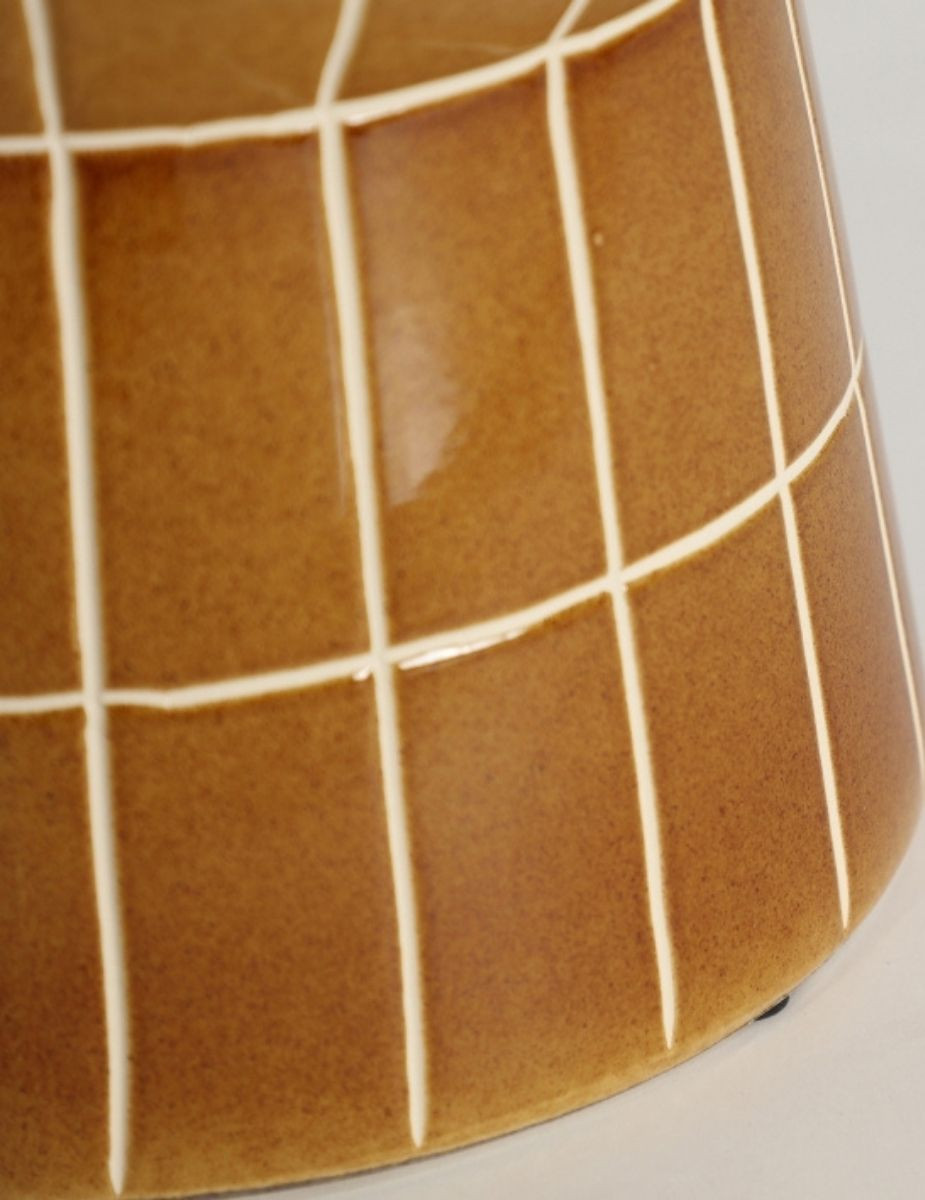 gallery-item