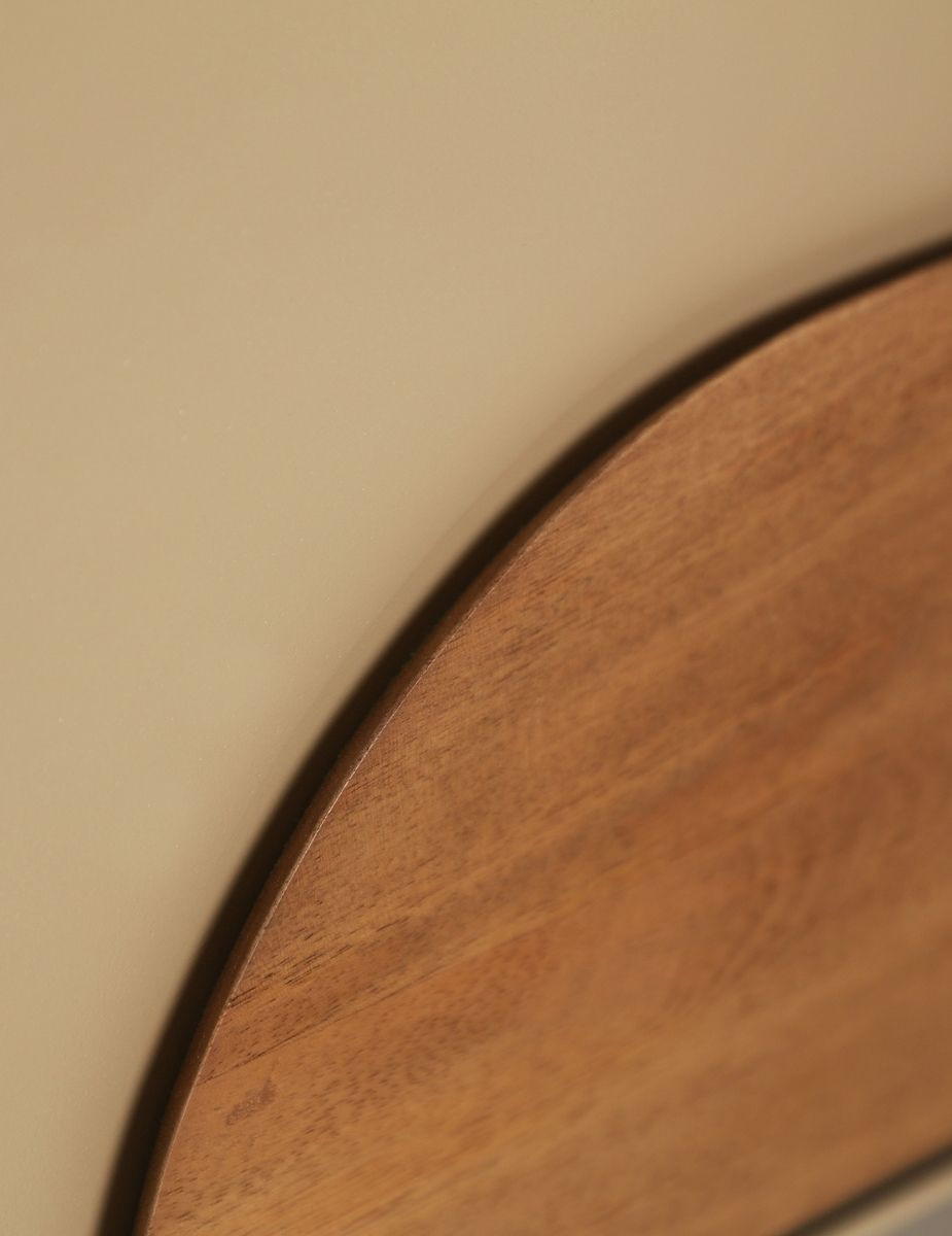 gallery-item