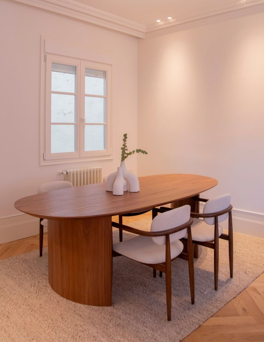 gallery-item