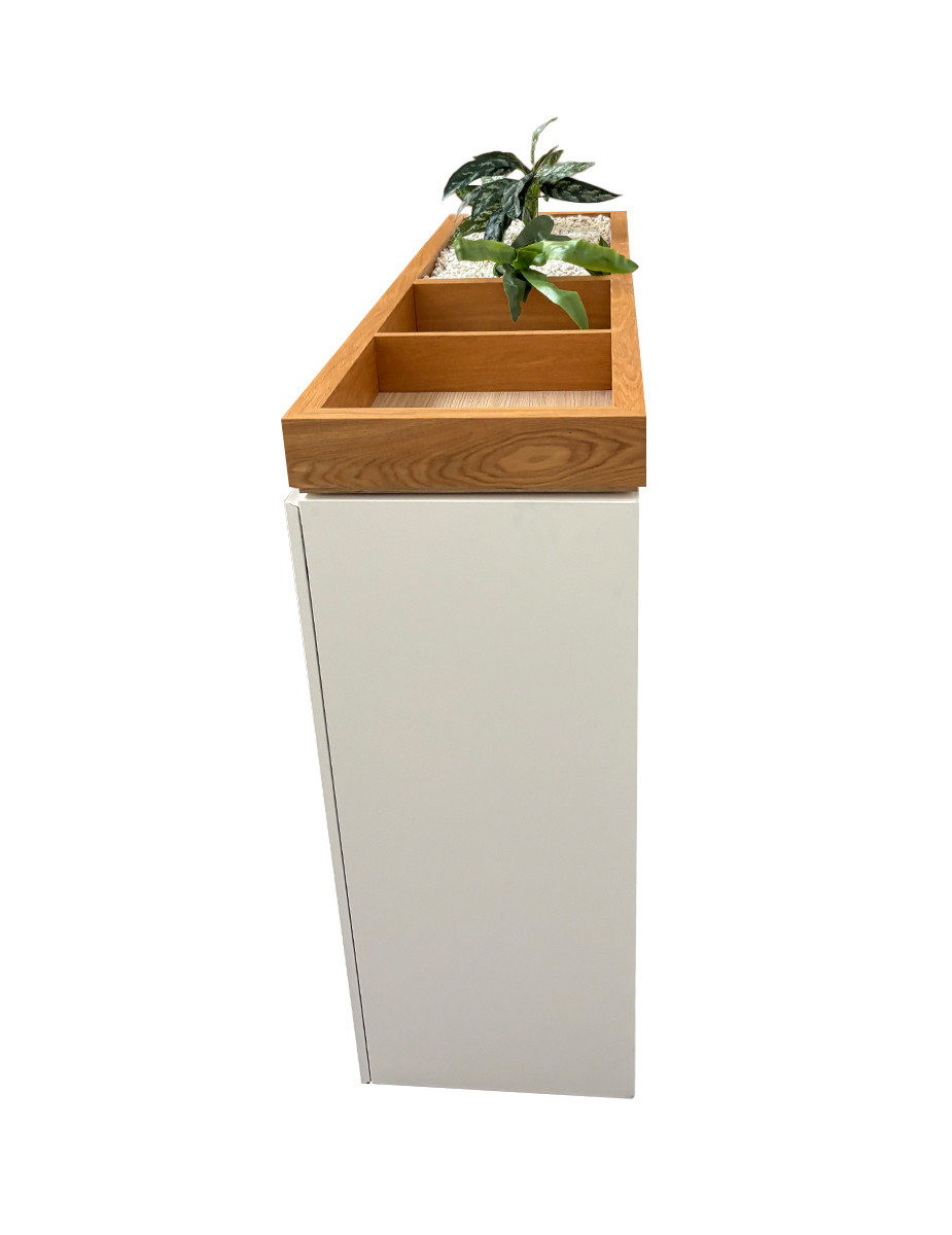 gallery-item