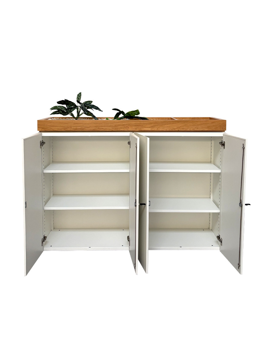 gallery-item