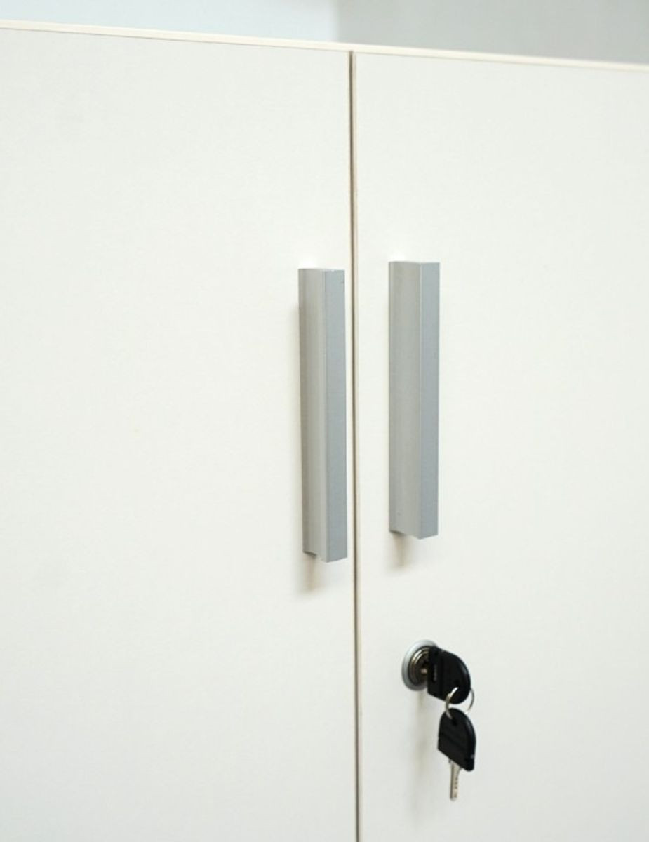 gallery-item