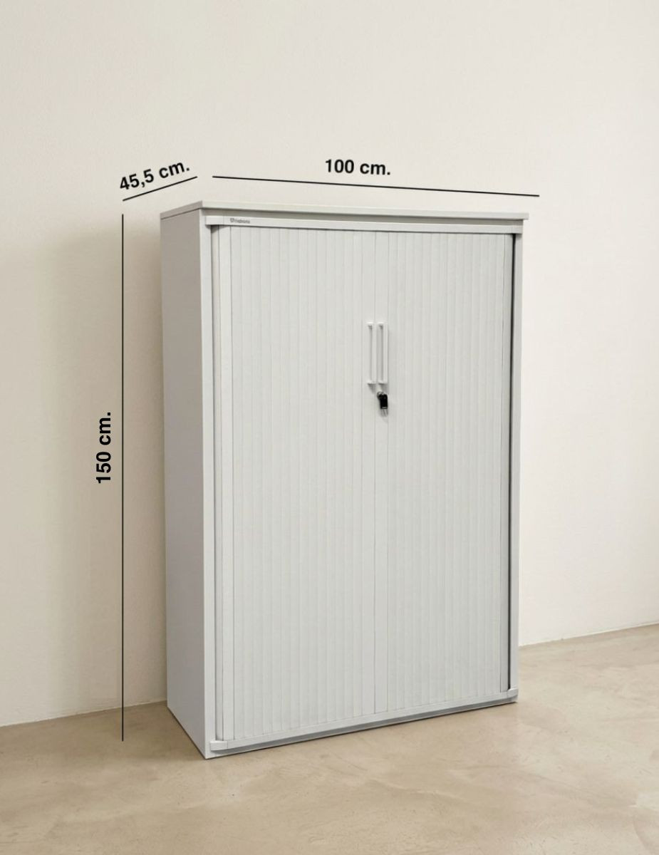 gallery-item