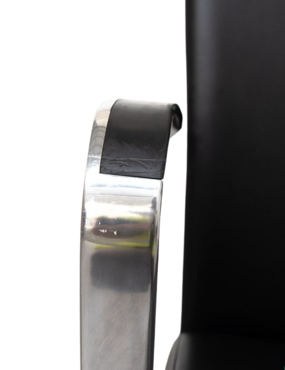 gallery-item